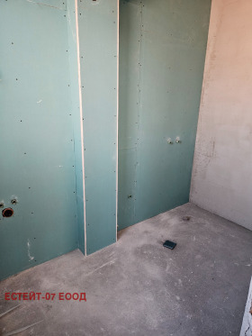 Продава 3-СТАЕН, гр. Пловдив, Коматевско шосе, снимка 12 - Апартаменти - 55373994