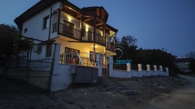 Hus Balchik, region Dobrich 3