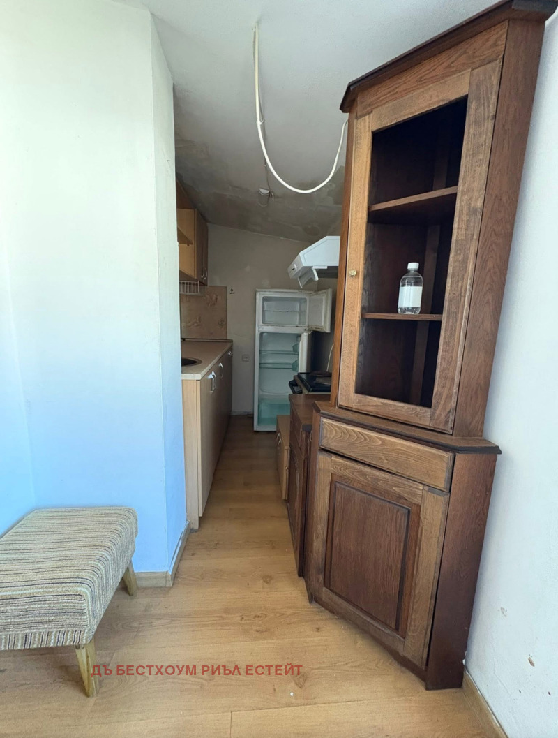 Продава 2-СТАЕН, гр. Варна, Лятно кино Тракия, снимка 2 - Апартаменти - 53118194