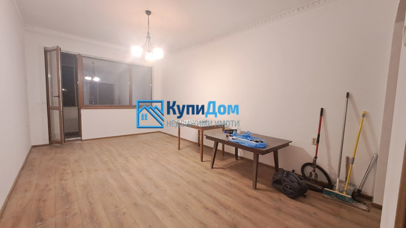 Продава 3-СТАЕН, гр. Варна, Цветен квартал, снимка 4 - Aпартаменти - 48053778