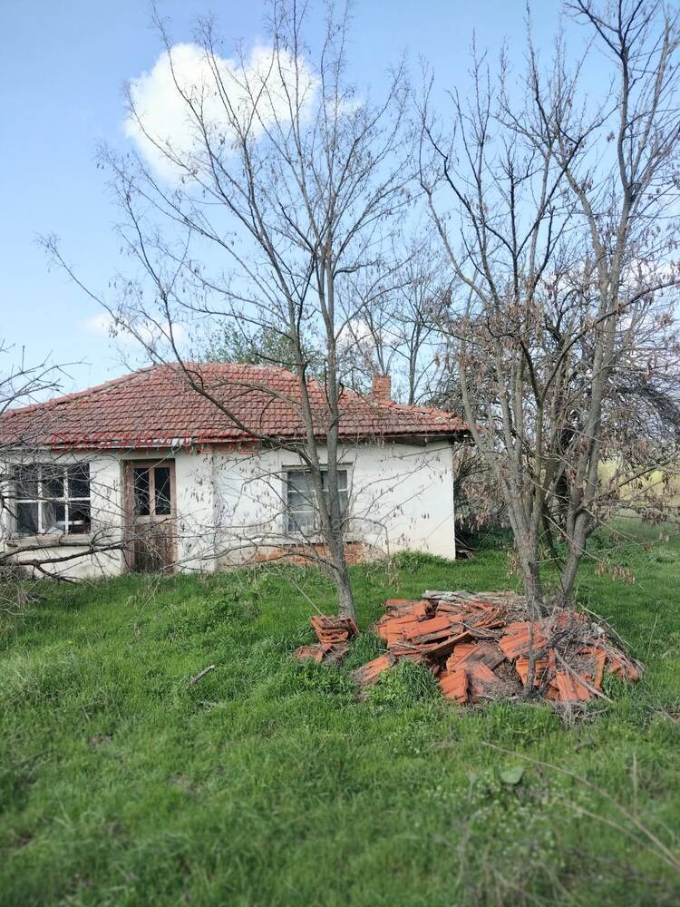 Продава КЪЩА, с. Търнава, област Ямбол