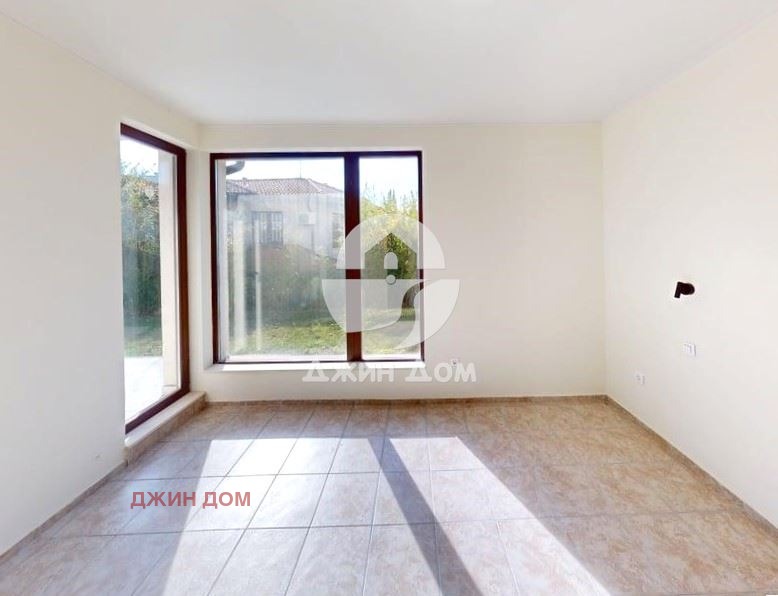 Продава КЪЩА, с. Кошарица, област Бургас, снимка 6 - Къщи - 52880736