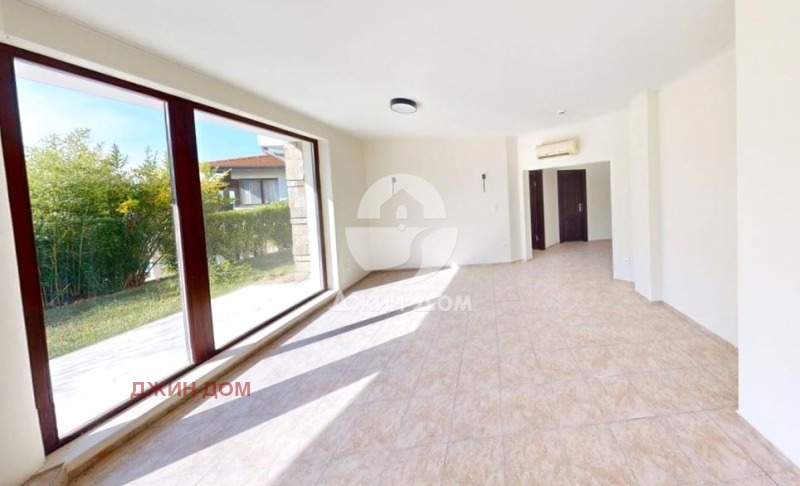 Продава КЪЩА, с. Кошарица, област Бургас, снимка 2 - Къщи - 52880736