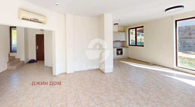 Продава КЪЩА, с. Кошарица, област Бургас, снимка 4 - Къщи - 52880736