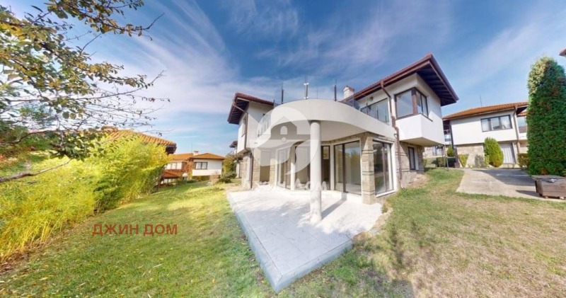 Продава КЪЩА, с. Кошарица, област Бургас