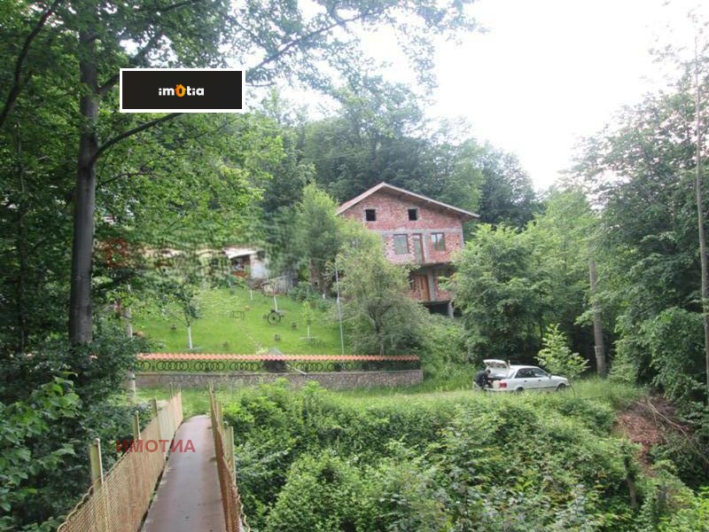 Продава КЪЩА, с. Шипково, област Ловеч, снимка 2 - Къщи - 53648025