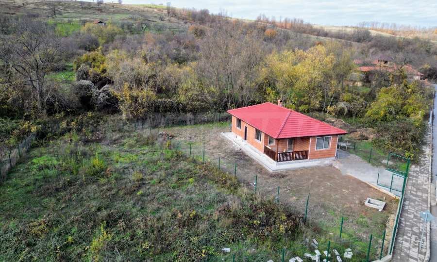 Продава КЪЩА, с. Лесидрен, област Ловеч, снимка 16 - Къщи - 54051383