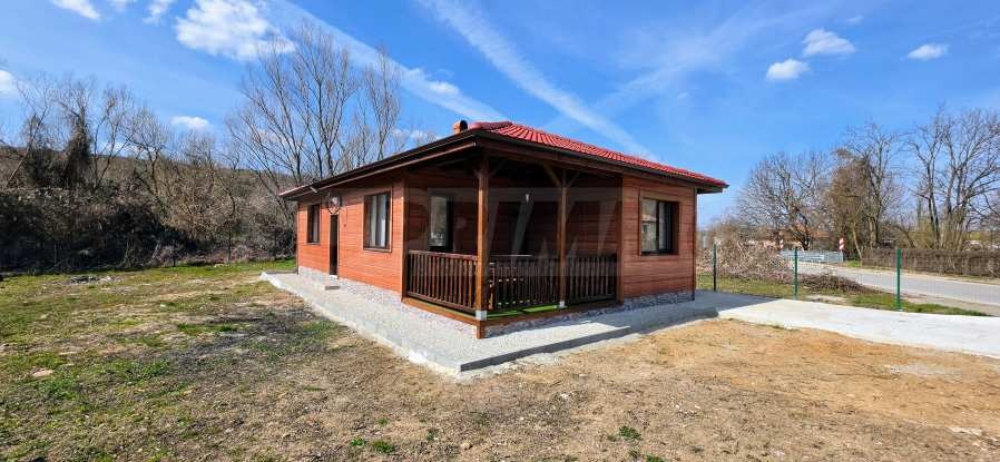 Продава КЪЩА, с. Лесидрен, област Ловеч, снимка 2 - Къщи - 54051383