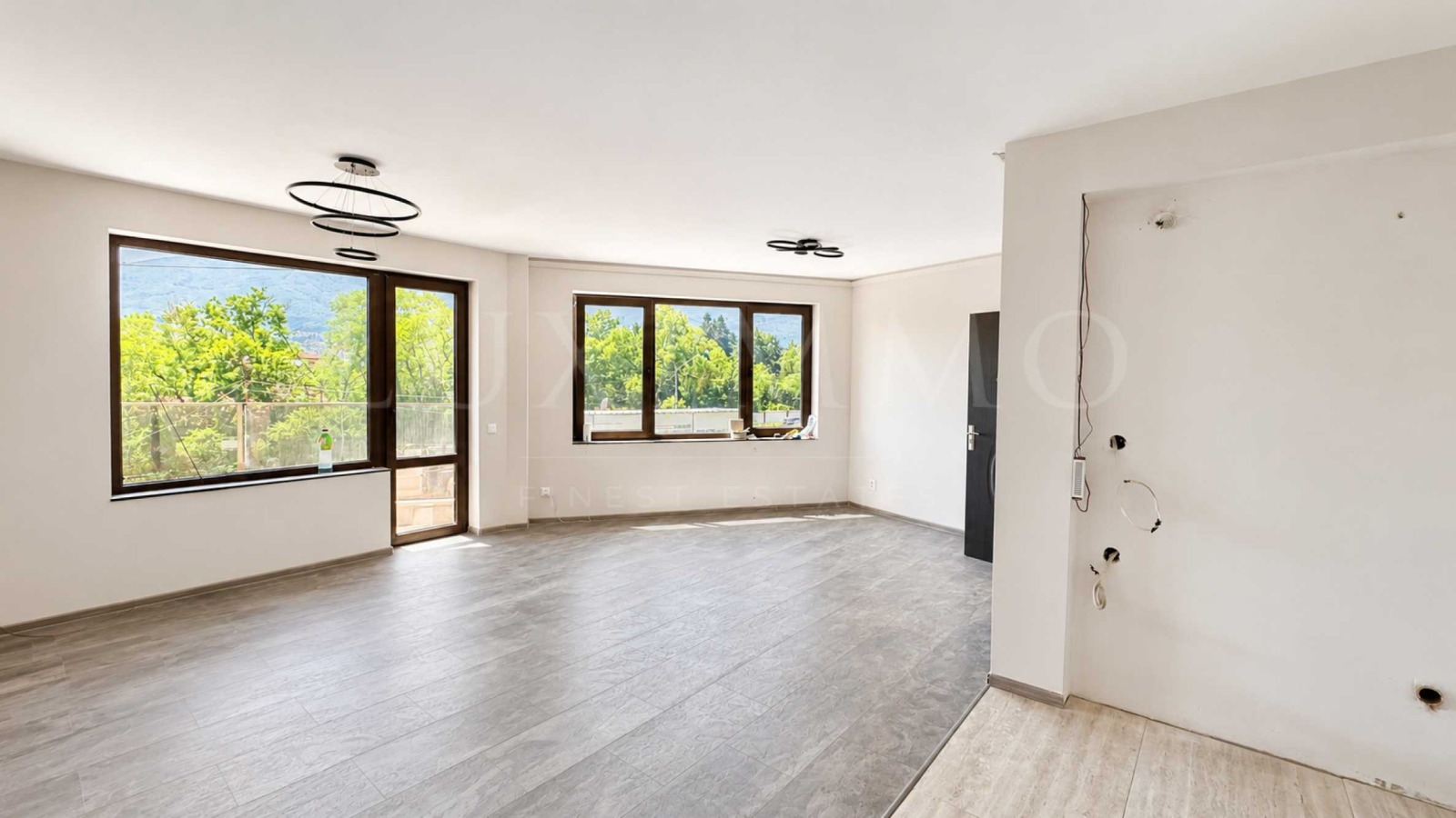 Продава КЪЩА, гр. София, Горна баня, снимка 3 - Къщи - 55570379