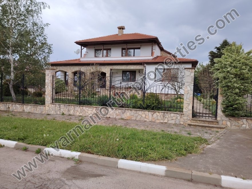 Продава КЪЩА, с. Дропла, област Добрич