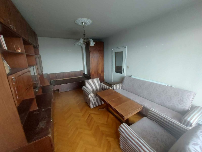 De vânzare  1 dormitor Șumen , Traciia , 63 mp | 73225674