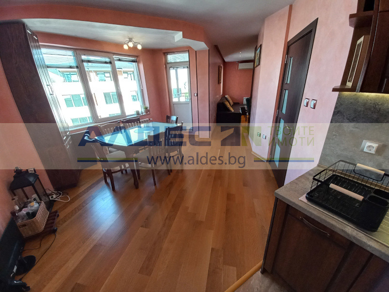 Na prodej  3 ložnice Sofia , Bakston , 136 m2 | 58243865 - obraz [2]