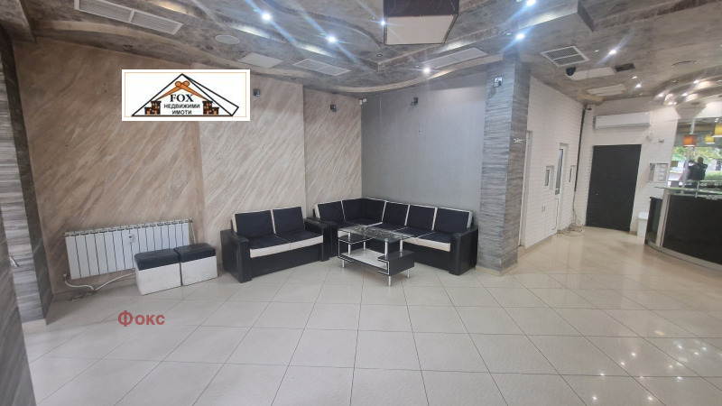 Te koop  Bar; Koffiebar Ruse , Vazrazjdane , 70 m² | 62254098