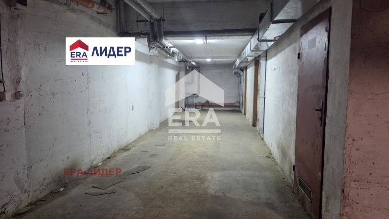 Продава ГАРАЖ, ПАРКОМЯСТО, гр. Русе, Център, снимка 3 - Гаражи и паркоместа - 55318574