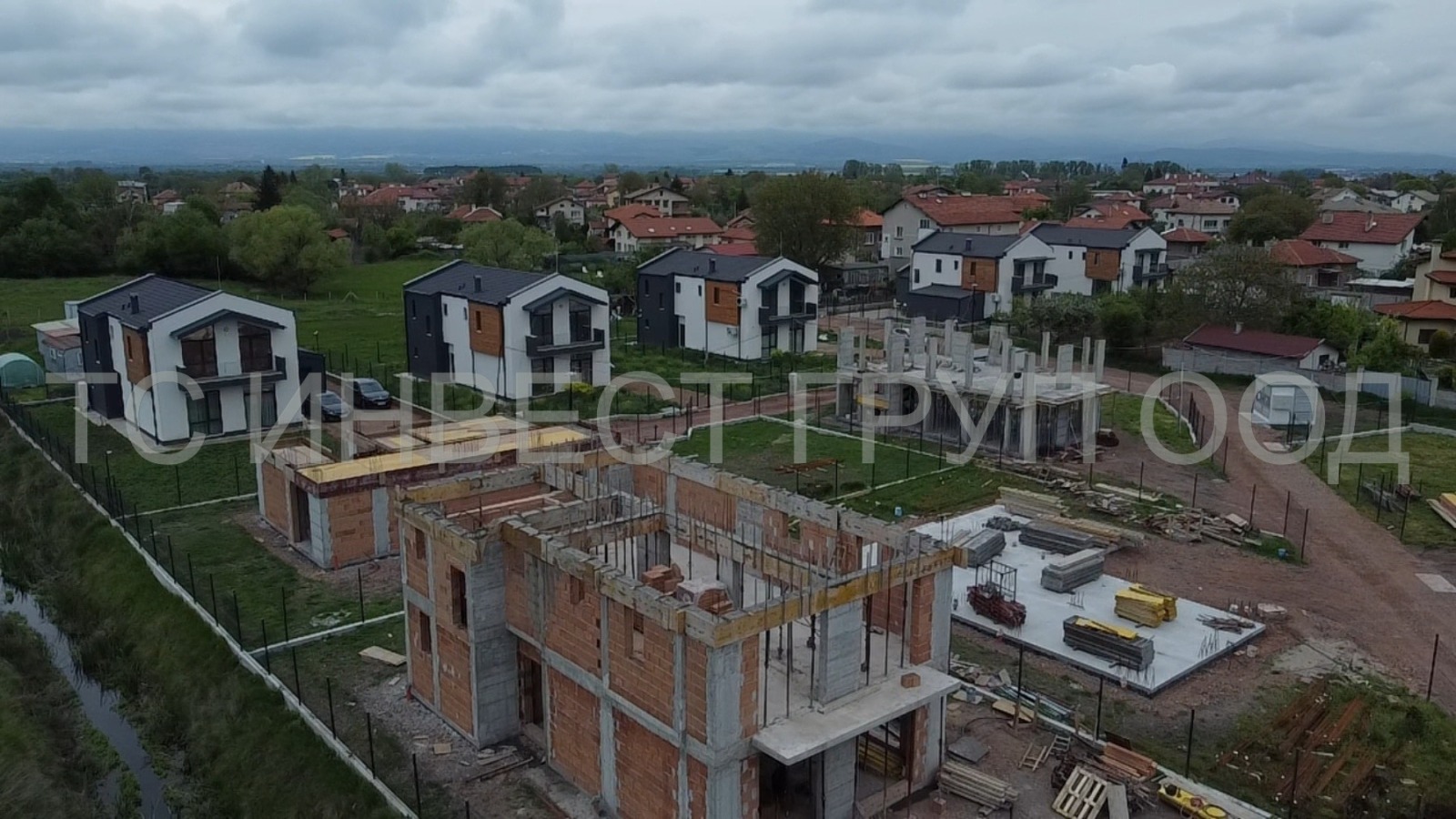 Продава КЪЩА, с. Равно поле, област София област, снимка 6 - Къщи - 53961278