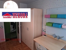 2 slaapkamers Bononija, Vidin 13