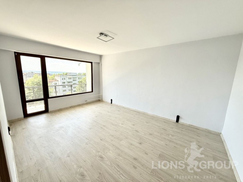 Продава  3-стаен град Варна , Младост 1 , 62 кв.м | 64716908 - изображение [11]