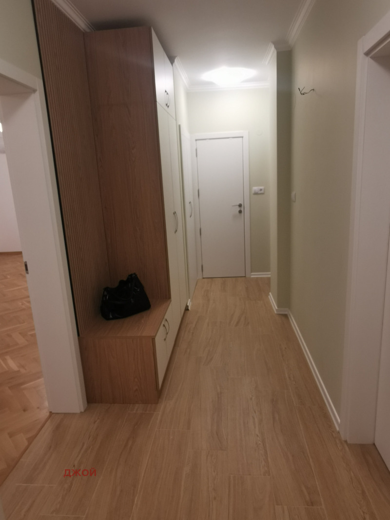 Продава 3-СТАЕН, гр. София, Медицинска академия, снимка 3 - Апартаменти - 52435388