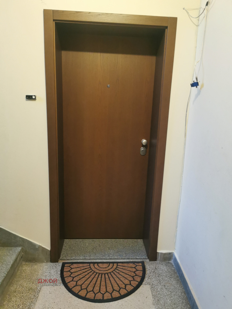 Продава 3-СТАЕН, гр. София, Медицинска академия, снимка 2 - Апартаменти - 52435388