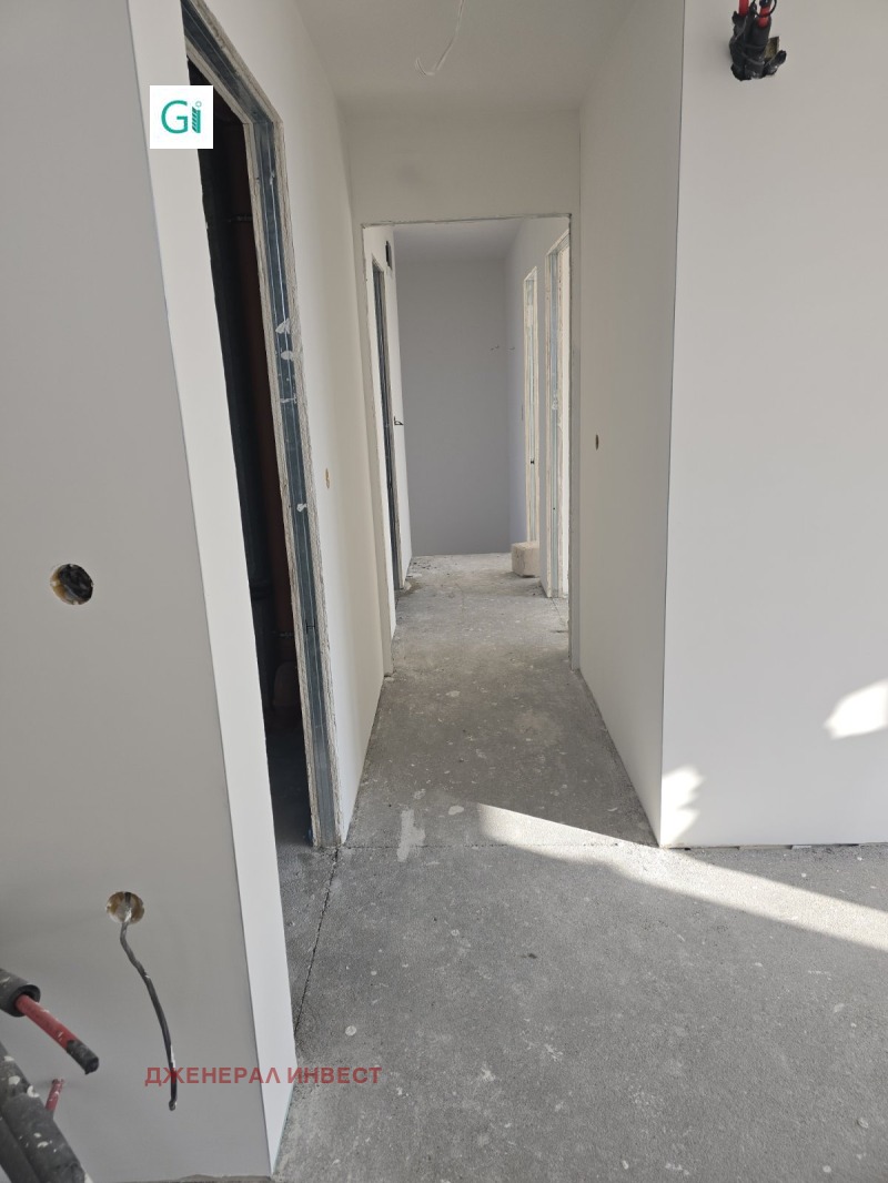 Продава КЪЩА, гр. Благоевград, Баларбаши, снимка 10 - Къщи - 52748570