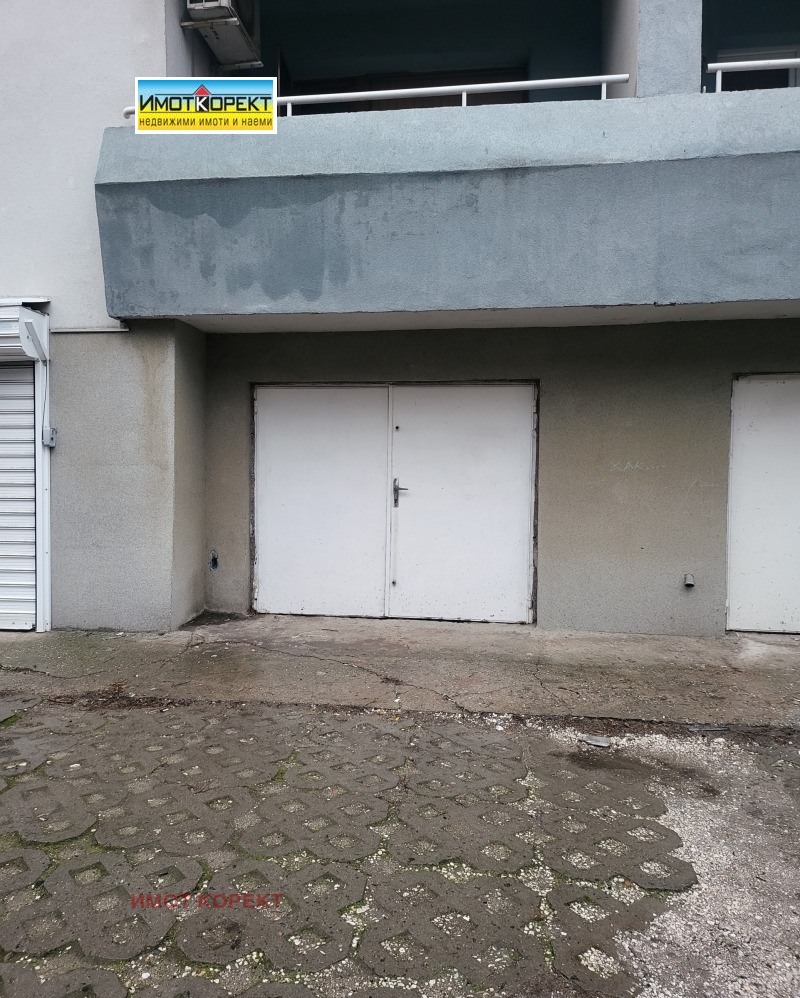 Продава ГАРАЖ, ПАРКОМЯСТО, гр. Пазарджик, Идеален център, снимка 8 - Гаражи и паркоместа - 53274253