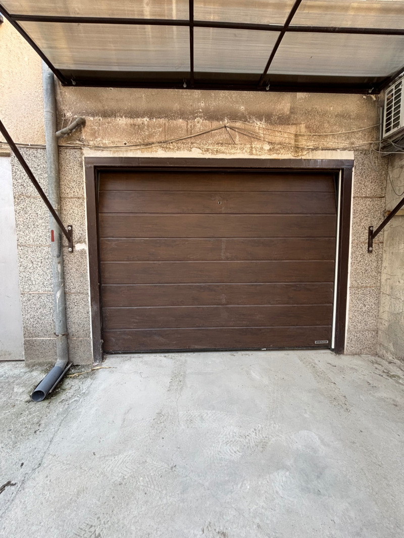 Продава ГАРАЖ, ПАРКОМЯСТО, гр. Пловдив, Кършияка