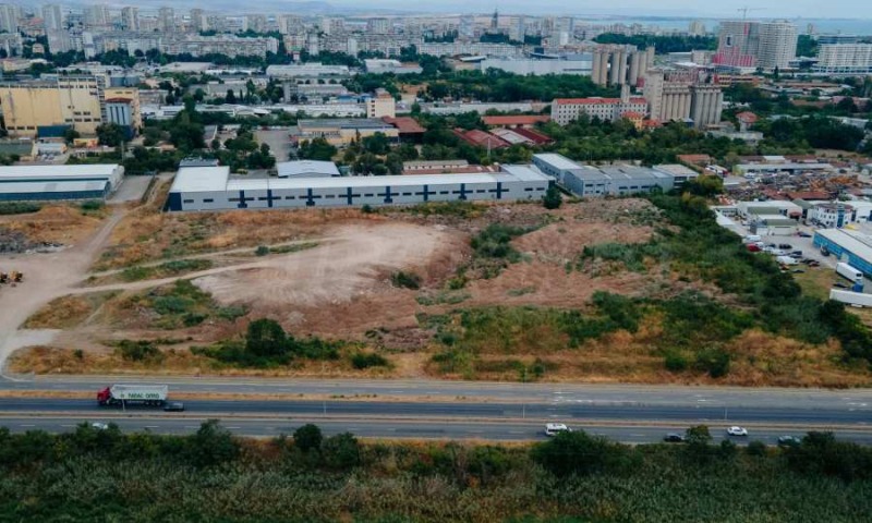 For Sale  Plot Burgas , Promishlena zona - Yug , 40160 sq.m | 36732689 - image [2]