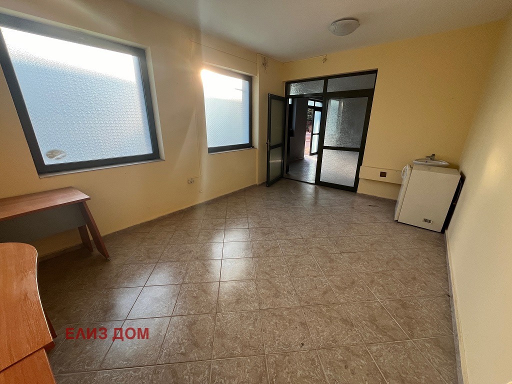 Продава ОФИС, гр. Варна, Левски 1, снимка 6 - Офиси - 55801260