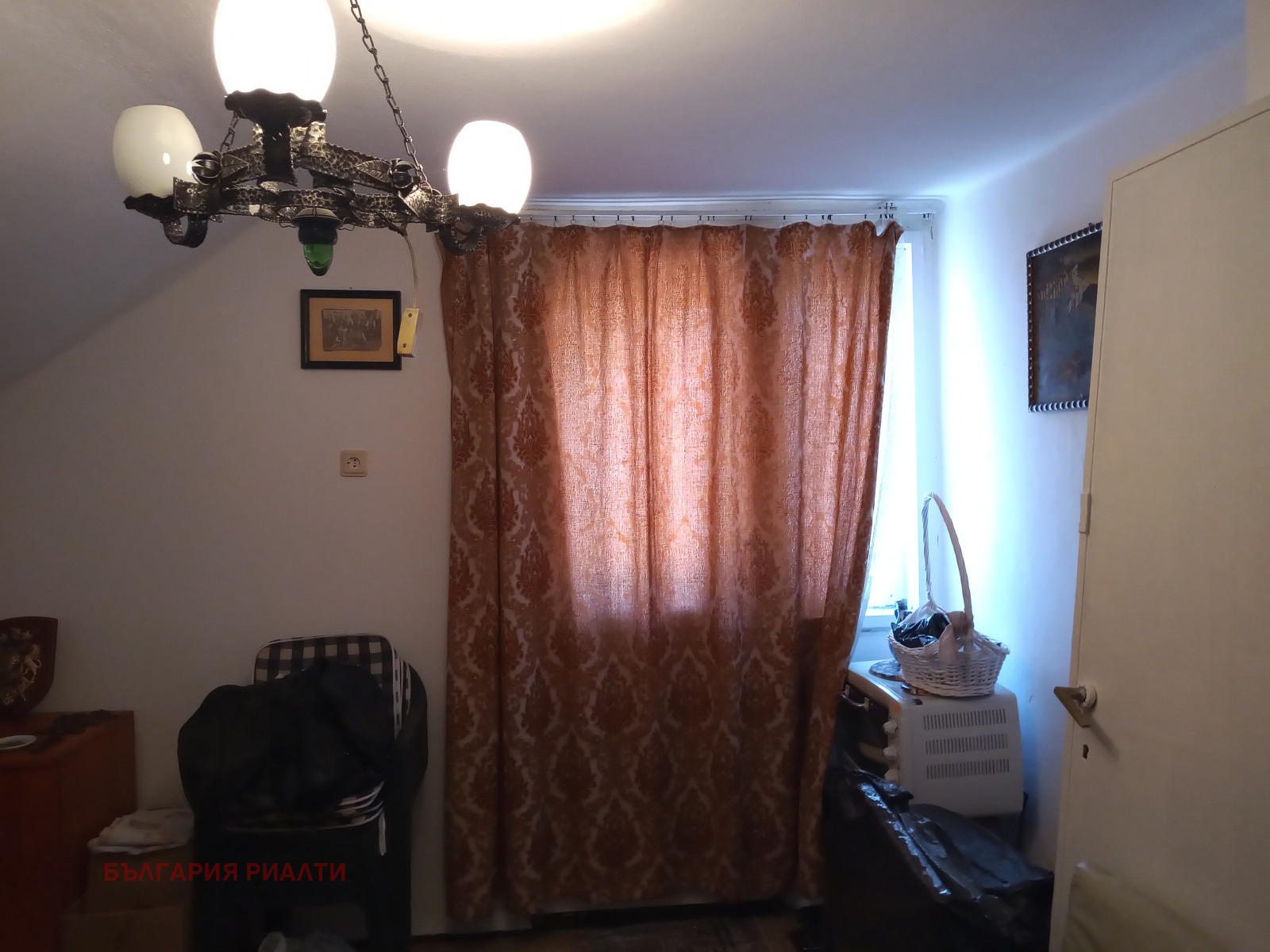 Продава ЕТАЖ ОТ КЪЩА, гр. София, Княжево, снимка 7 - Етаж от къща - 56046334