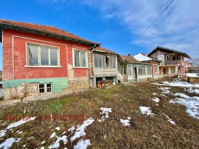 Maison Parvomaitsi, région Veliko Tarnovo 2