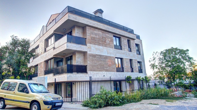 For Sale  2 bedroom Sofia , Lozenets , 137 sq.m | 53697017