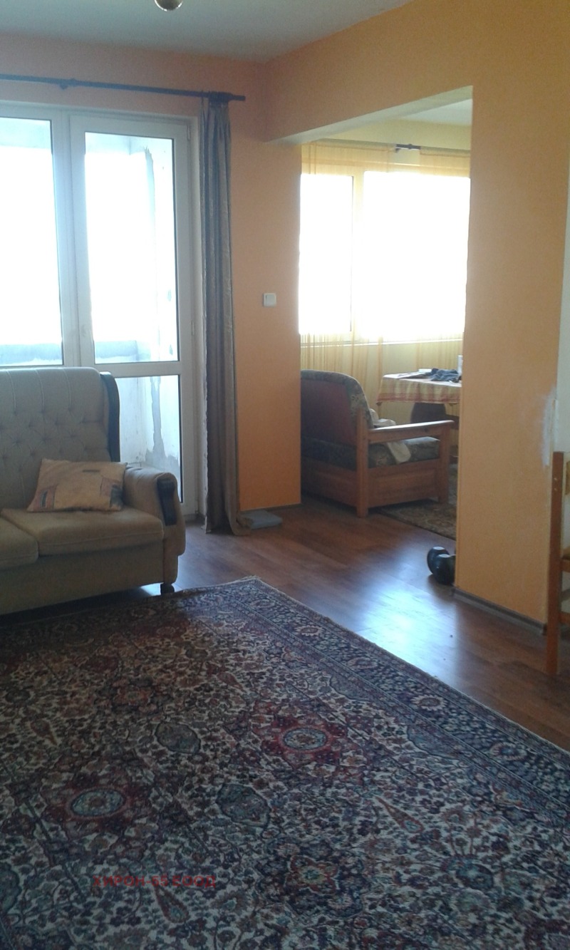 En venta  3 dormitorios Sofia , Studentski grad , 200 metros cuadrados | 18456538 - imagen [7]