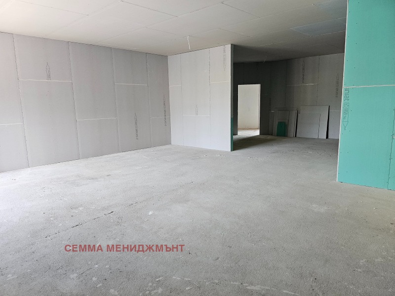 Zu verkaufen  3 Schlafzimmer Sofia , Owtscha kupel , 300 qm | 78656316 - Bild [2]