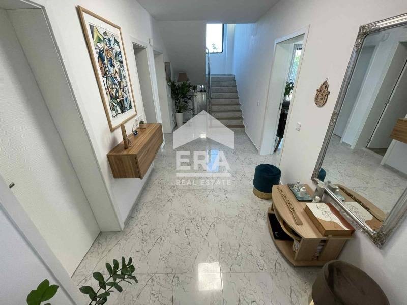 Продава КЪЩА, с. Близнаци, област Варна, снимка 2 - Къщи - 52387148