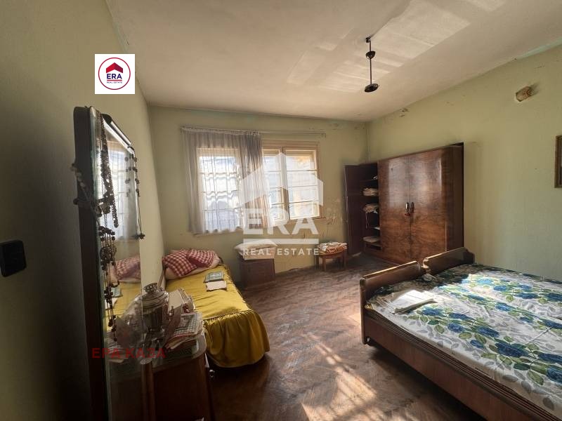 Продава КЪЩА, гр. Сливен, Център, снимка 6 - Къщи - 53826995