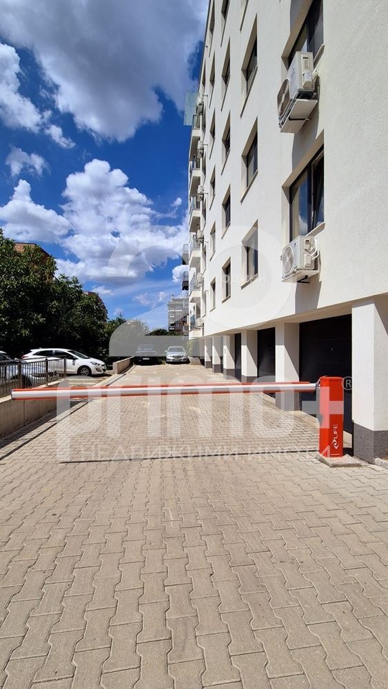 In vendita  Box auto Sofia , Mladost 4 , 24 mq | 12625257 - Immagine [2]