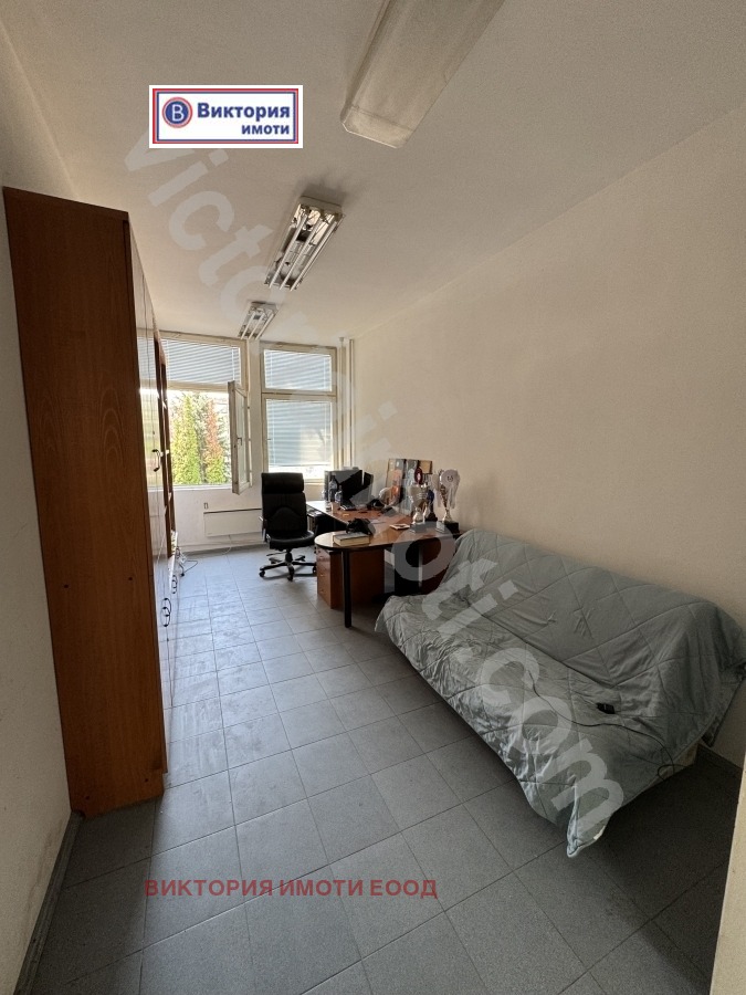 Eladó  Ipari épület Veliko Tarnovo , Promislena zona - Zapad , 299 négyzetméter | 36346908 - kép [9]