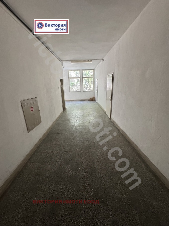 Eladó  Ipari épület Veliko Tarnovo , Promislena zona - Zapad , 299 négyzetméter | 36346908 - kép [5]