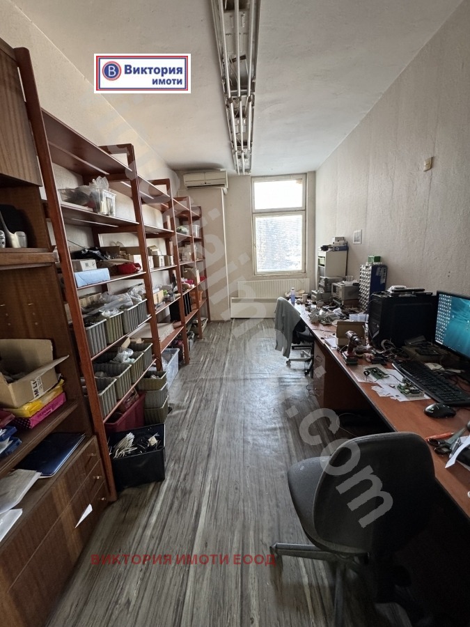 Eladó  Ipari épület Veliko Tarnovo , Promislena zona - Zapad , 299 négyzetméter | 36346908 - kép [8]