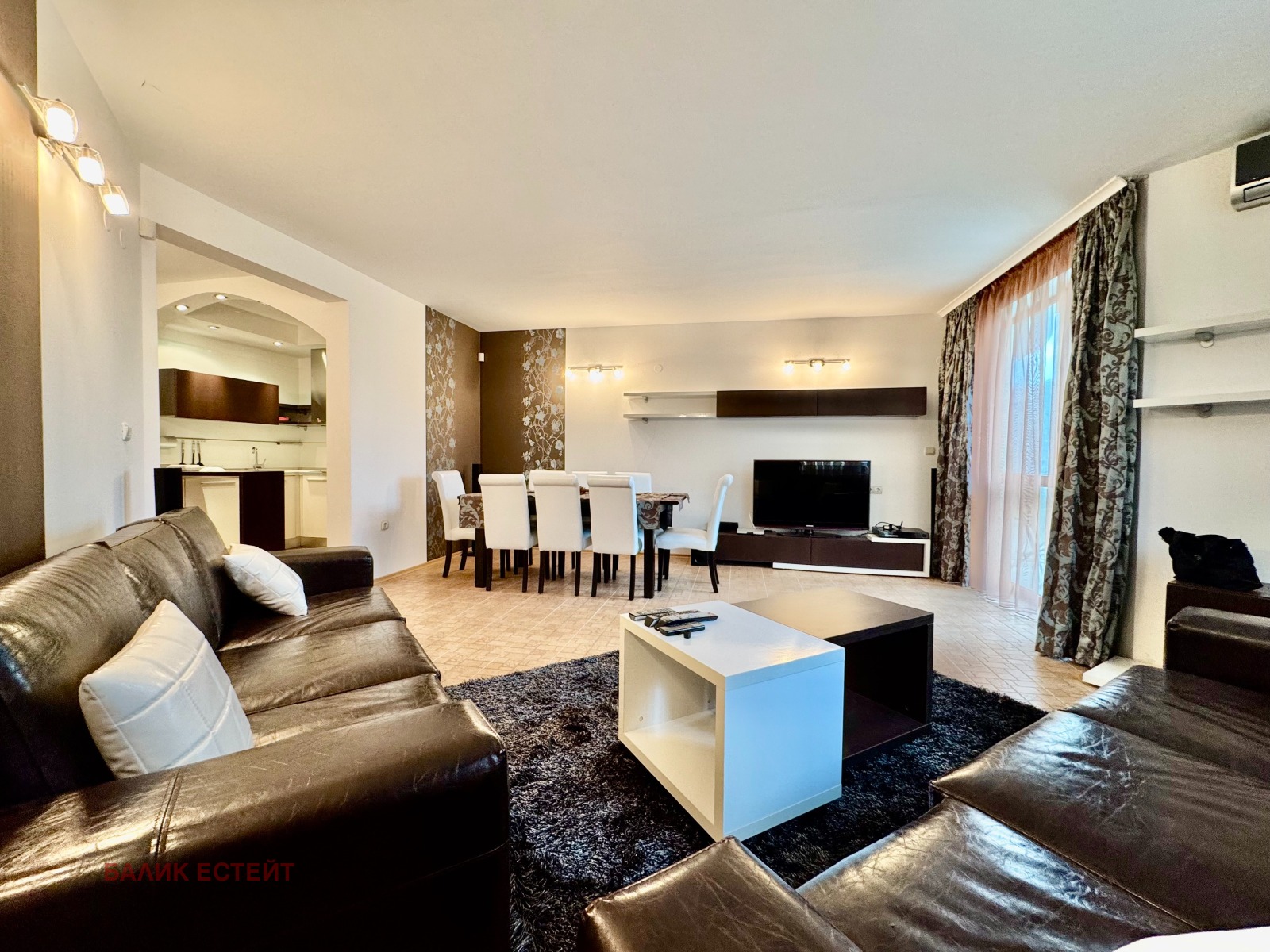 Продава 2-СТАЕН, гр. Балчик, област Добрич, снимка 2 - Апартаменти - 53957648