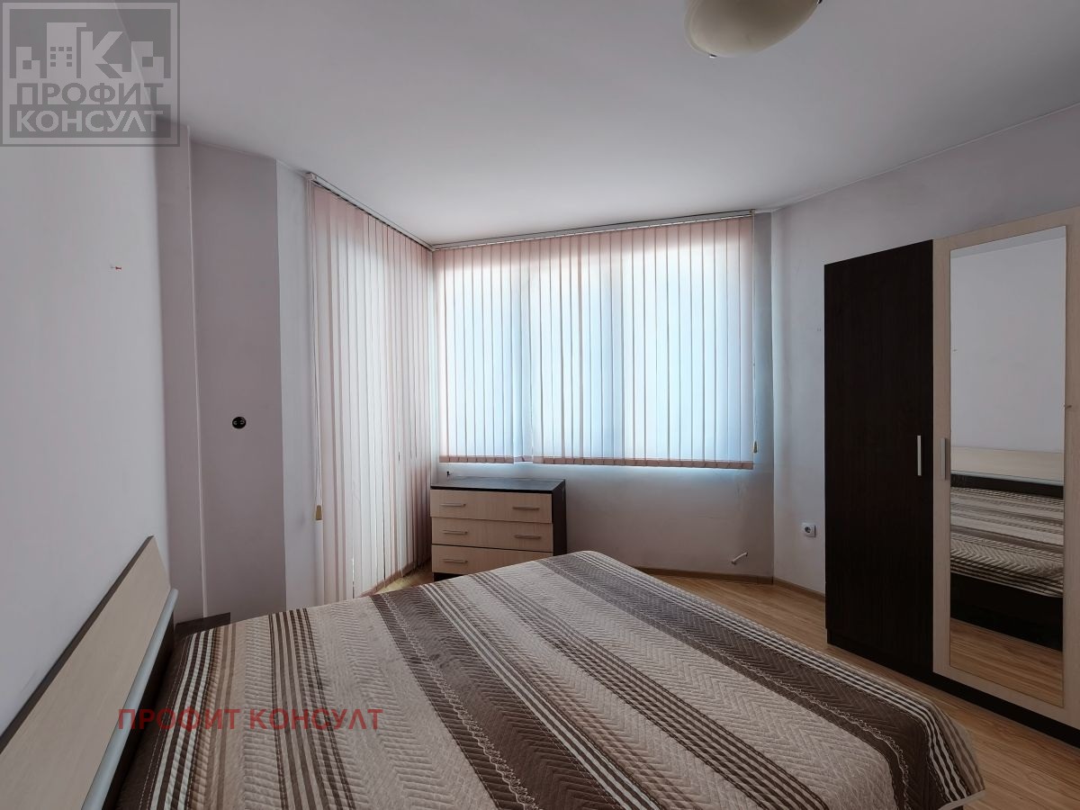 Продава 3-СТАЕН, гр. Велико Търново, Зона Б, снимка 5 - Апартаменти - 56115212