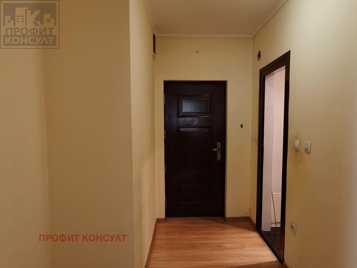 Продава 3-СТАЕН, гр. Велико Търново, Зона Б, снимка 10 - Апартаменти - 56115212