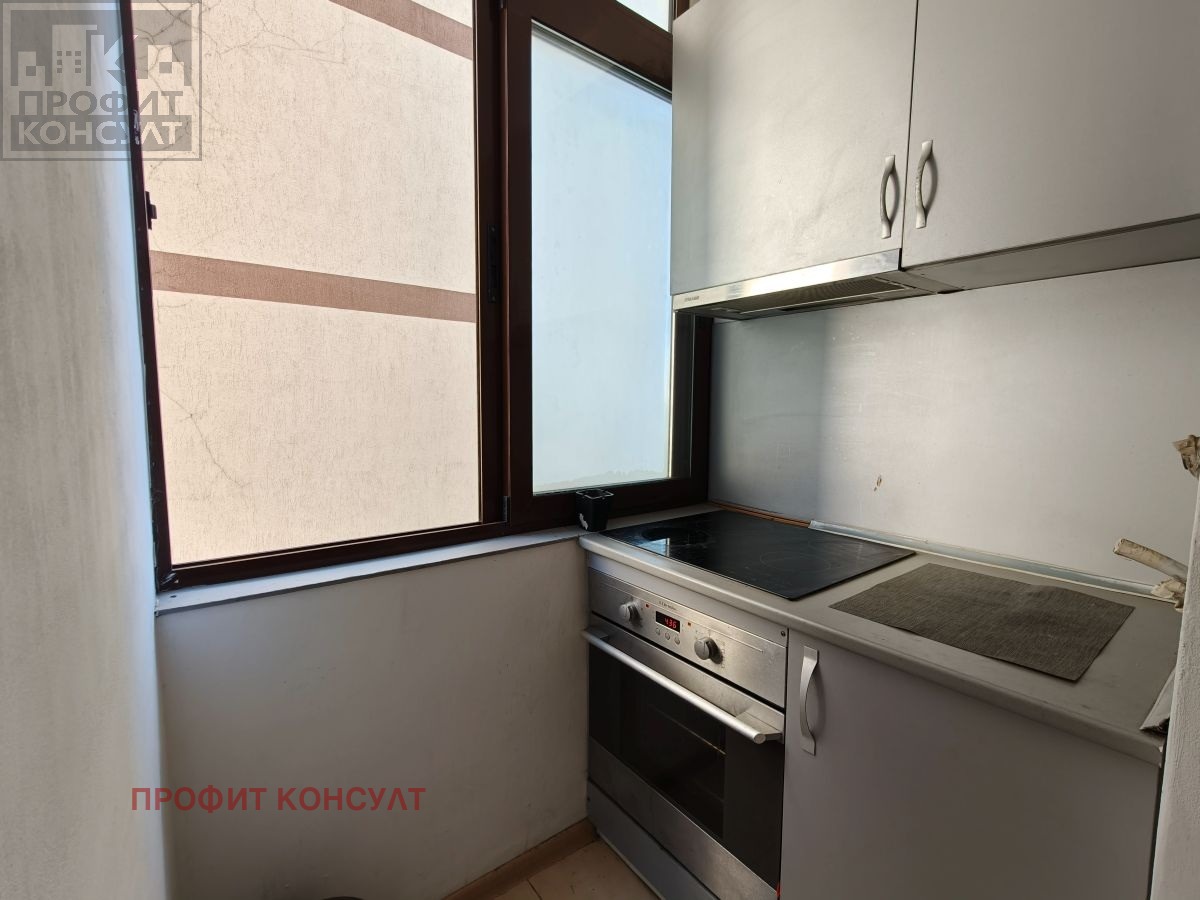 Продава 3-СТАЕН, гр. Велико Търново, Зона Б, снимка 7 - Апартаменти - 56115212