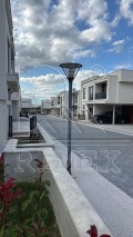 Продава КЪЩА, област Пловдив, с. Марково • 495000 € / 968135.85 лв. • 58211177 2