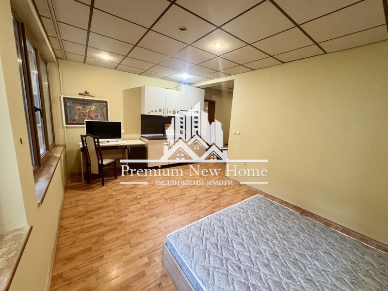 Продава  2-стаен град София , Карпузица , 85 кв.м | 29025215 - изображение [2]
