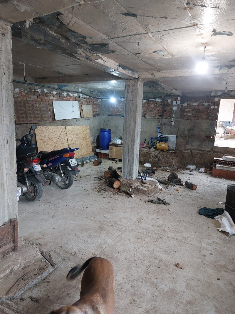 Продава КЪЩА, гр. Враца, Кулата, снимка 10 - Къщи - 52330313