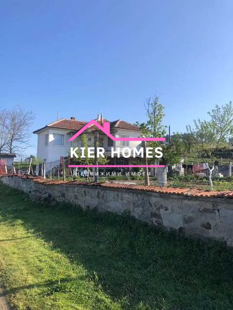 Продава КЪЩА, с. Княжево, област Хасково