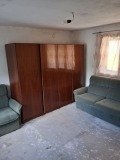 Продава ЕТАЖ ОТ КЪЩА, гр. Баня, област Пловдив, снимка 2
