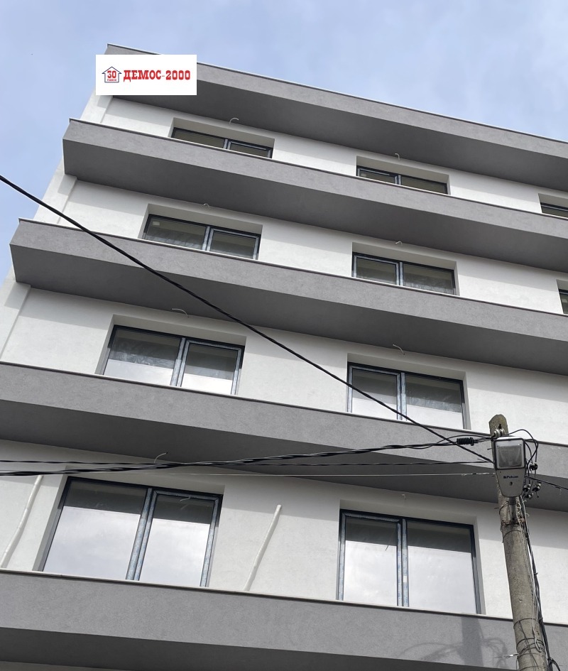 Продава  2-стаен град Варна , Погреби , 55 кв.м | 64011113