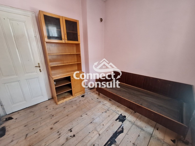 For Sale  House Floor Plovdiv , Tsentar , 110 sq.m | 31859216 - image [4]